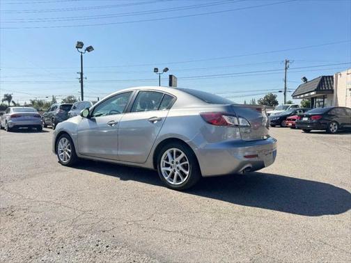2012 Mazda Mazda3 s Grand Touring