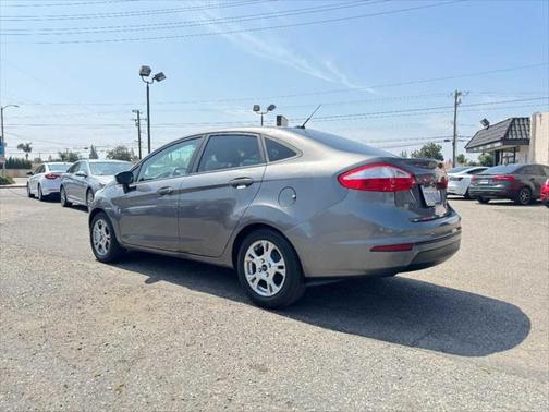 2014 Ford Fiesta SE