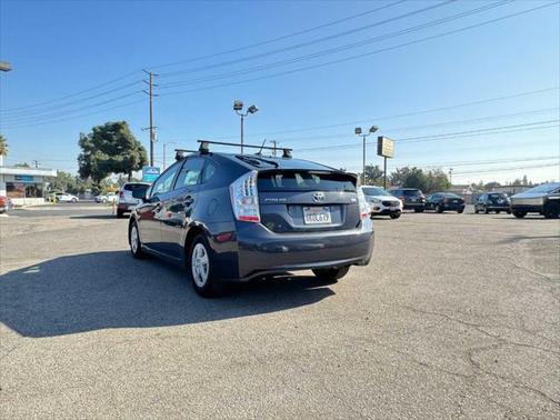 2010 Toyota Prius III