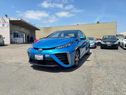 2018 Toyota Mirai Base