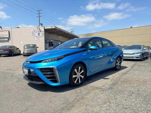2018 Toyota Mirai Base