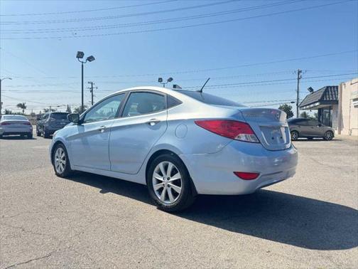 2014 Hyundai Accent SE