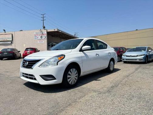2019 Nissan Versa 1.6 SV