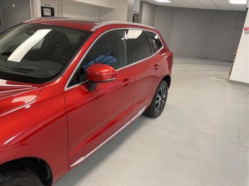2022 Volvo XC60 B6 Inscription