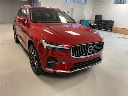 2022 Volvo XC60 B6 Inscription