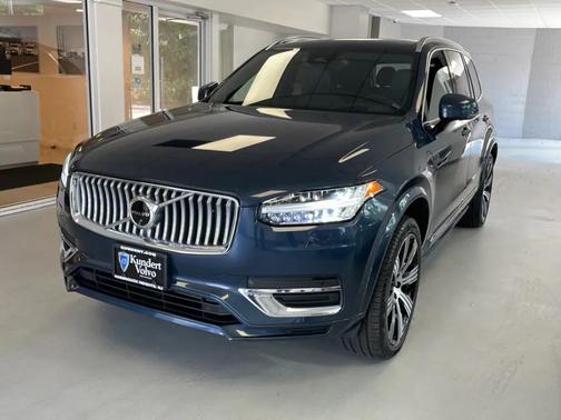 2024 Volvo XC90 Recharge Plug-In Hybrid T8 Ultimate Bright Theme 7-Seater