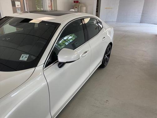 2022 Volvo S60 T5