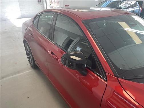 2024 Volvo S60 B5 Plus Dark Theme
