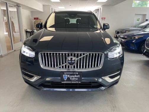 2023 Volvo XC90 Recharge Plug-In Hybrid T8 Plus Bright Theme 7-Seater