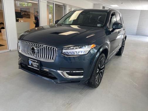 2023 Volvo XC90 Recharge Plug-In Hybrid T8 Plus Bright Theme 7-Seater
