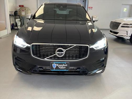 2019 Volvo XC60 T6 R-Design