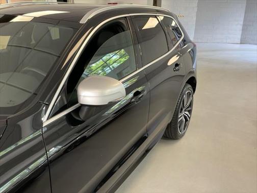 2019 Volvo XC60 T6 R-Design