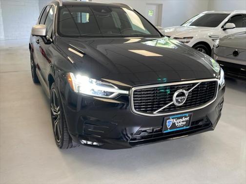 2019 Volvo XC60 T6 R-Design