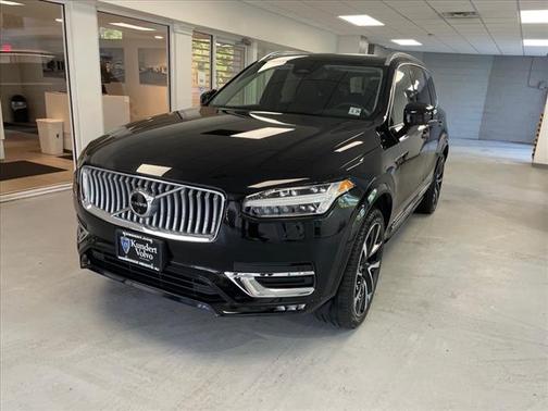 2024 Volvo XC90 B6 Plus Bright Theme 7-Seater