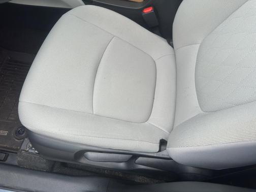 2023 Toyota Corolla Cross L