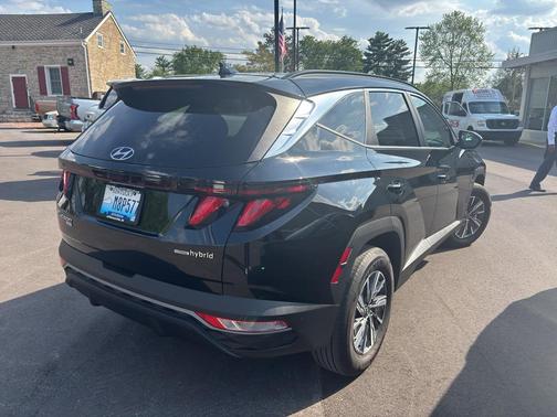 Black Pearl 2024 Hyundai TUCSON Hybrid Blue