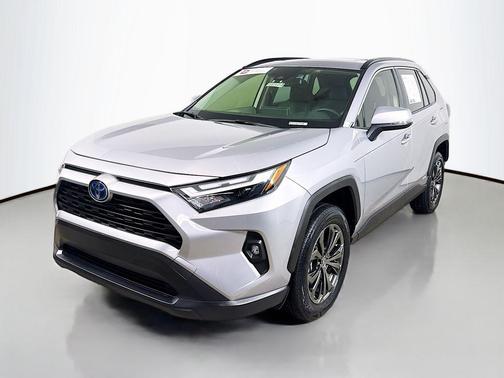 2024 Toyota RAV4 Hybrid XLE Premium