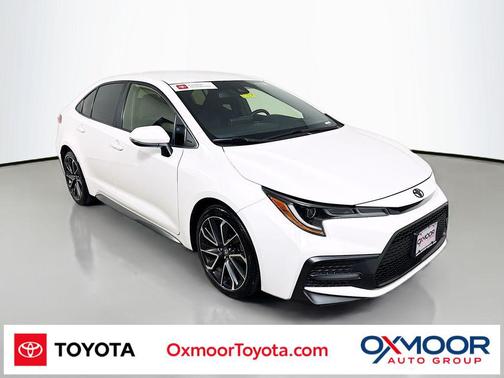White 2022 Toyota Corolla SE