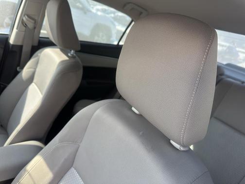 2016 Toyota Corolla LE Plus