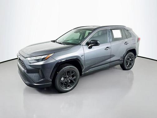 2025 Toyota RAV4 Hybrid SE