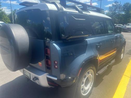 Tasman Blue Metallic 2025 Land Rover Defender 110 P300