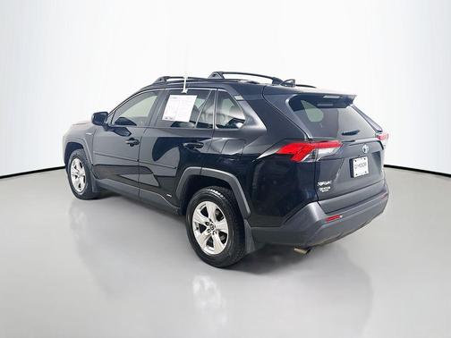 2020 Toyota RAV4 Hybrid LE