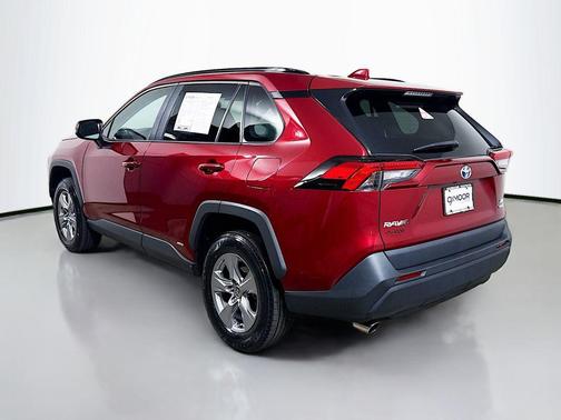 Ruby Flare Pearl 2022 Toyota RAV4 Hybrid XLE