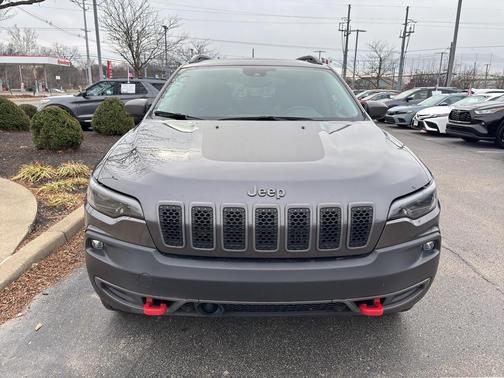 2021 Jeep Cherokee Trailhawk