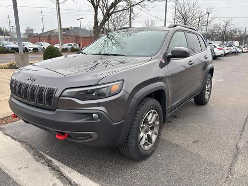 2021 Jeep Cherokee Trailhawk
