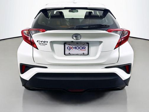 2018 Toyota C-HR XLE Premium