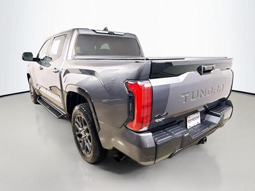 2023 Toyota Tundra Hybrid Platinum