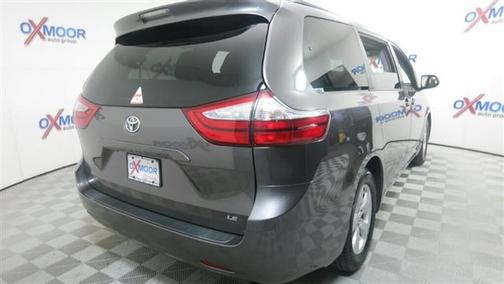 2015 Toyota Sienna LE