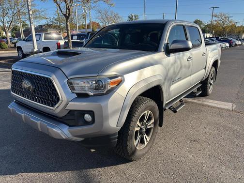 2018 Toyota Tacoma TRD Sport