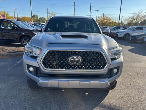 2018 Toyota Tacoma TRD Sport