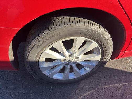 2015 Toyota Venza LE