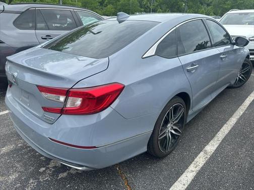 2022 Honda Accord Hybrid Touring