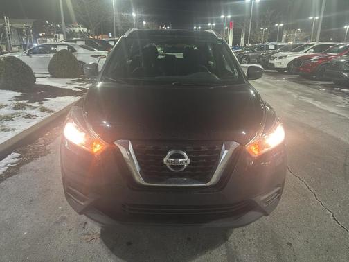 2019 Nissan Kicks SV