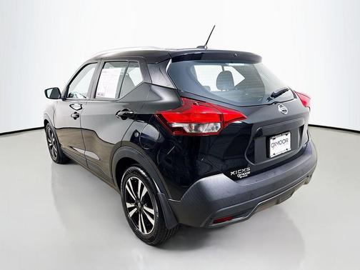 2019 Nissan Kicks SV