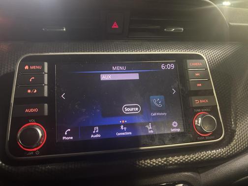 2019 Nissan Kicks SV