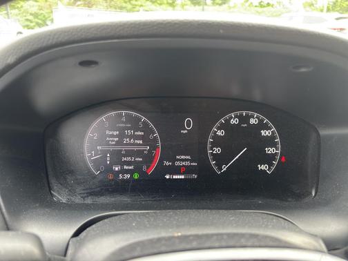 Crystal Black Pearl 2023 Honda HR-V AWD Sport