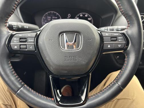 Crystal Black Pearl 2023 Honda HR-V AWD Sport