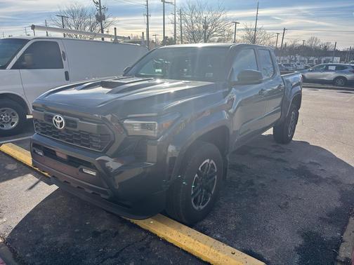 2025 Toyota Tacoma TRD Sport