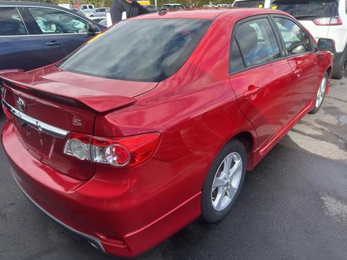 2011 Toyota Corolla S