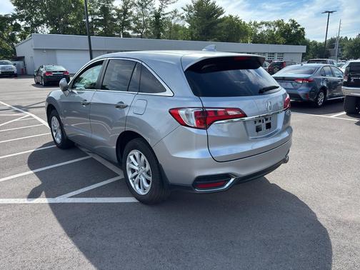 Lunar Silver Metallic 2017 Acura RDX Technology Package