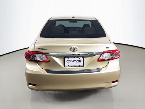 Sandy Beach Metallic 2013 Toyota Corolla LE