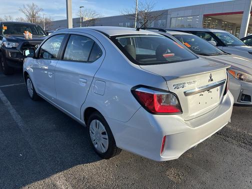 2024 Mitsubishi Mirage G4 ES