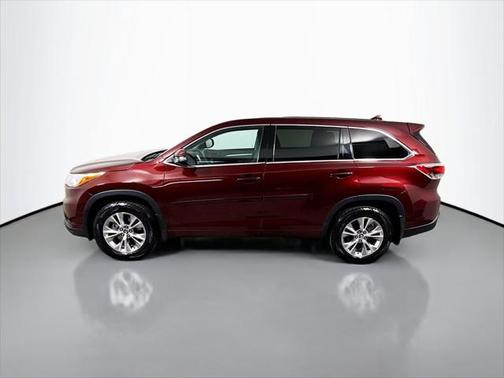 2016 Toyota Highlander LE Plus