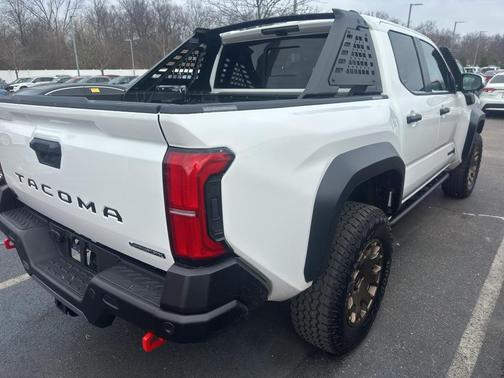 2025 Toyota Tacoma Hybrid Trailhunter