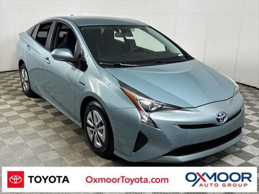 2016 Toyota Prius Three