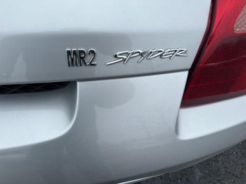 2000 Toyota MR2 Base